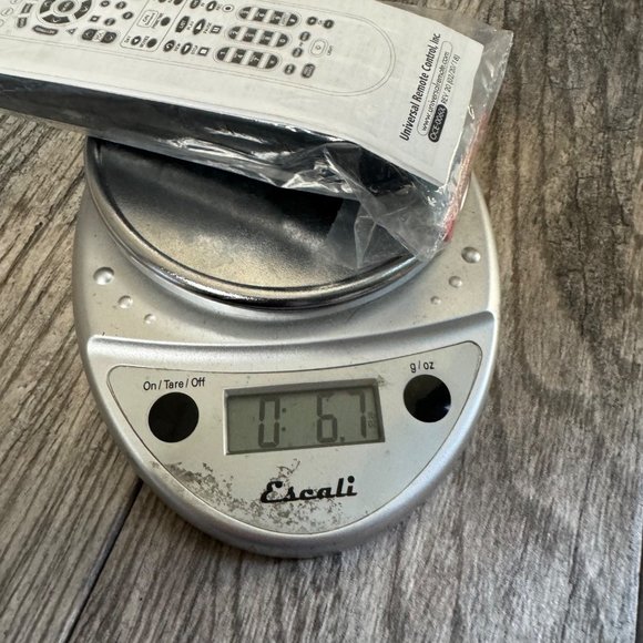 New CLIKR-5 Spectrum Universal Remote Control UR5U-8780L-TWM - Picture 4 of 4